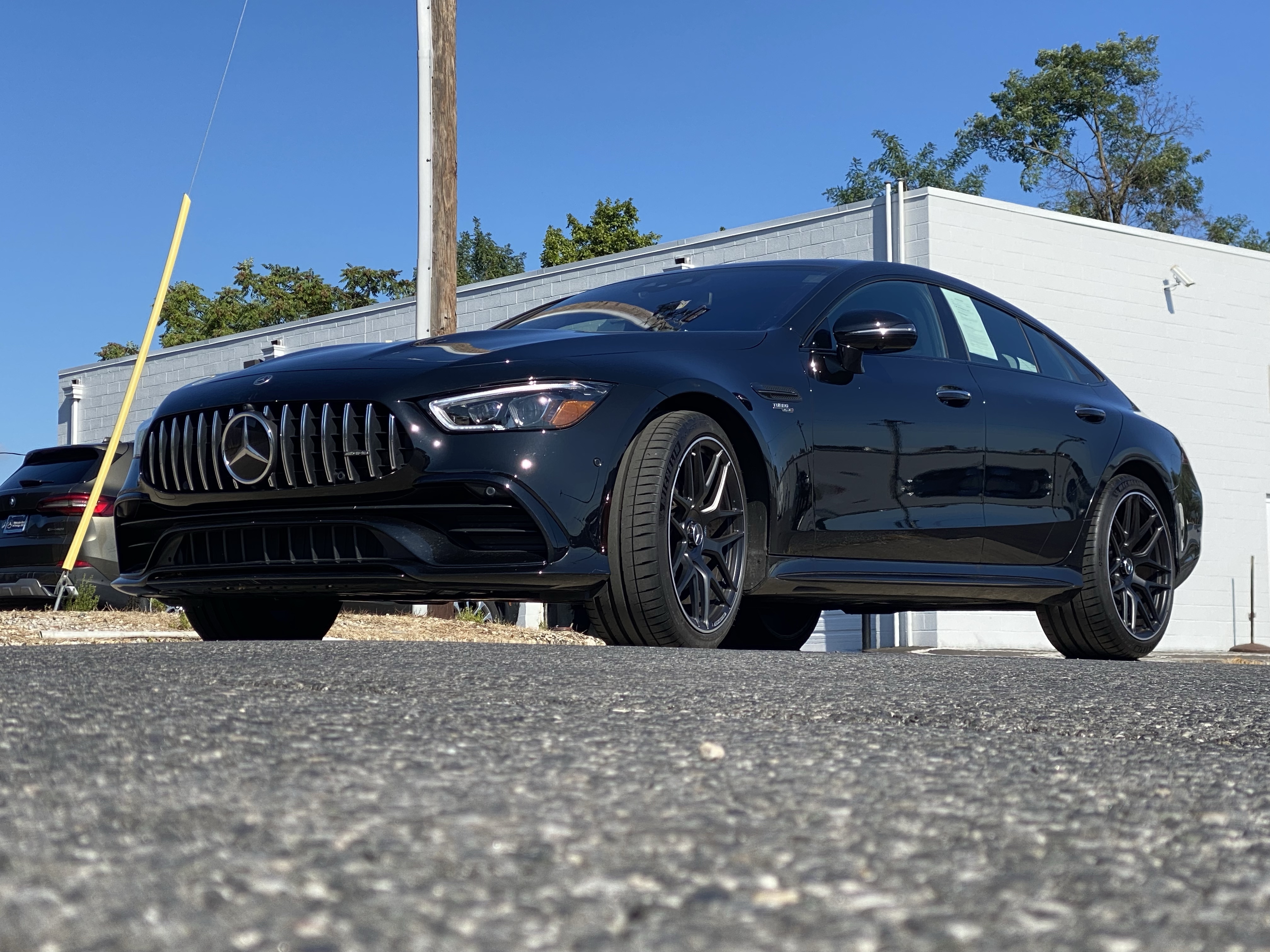 ベンツAMG The Mercedes-AMG GT 53 Is Half Way Between Supercar And Super