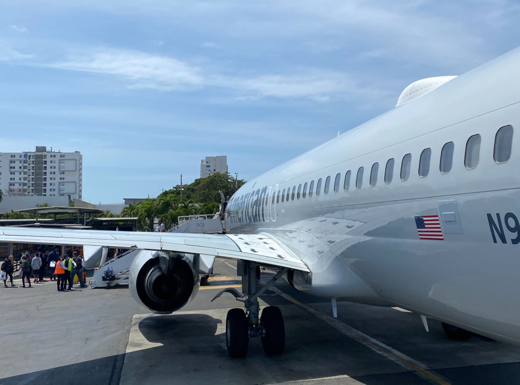 Here’s A Review Of An American Airlines&nbsp;737-800