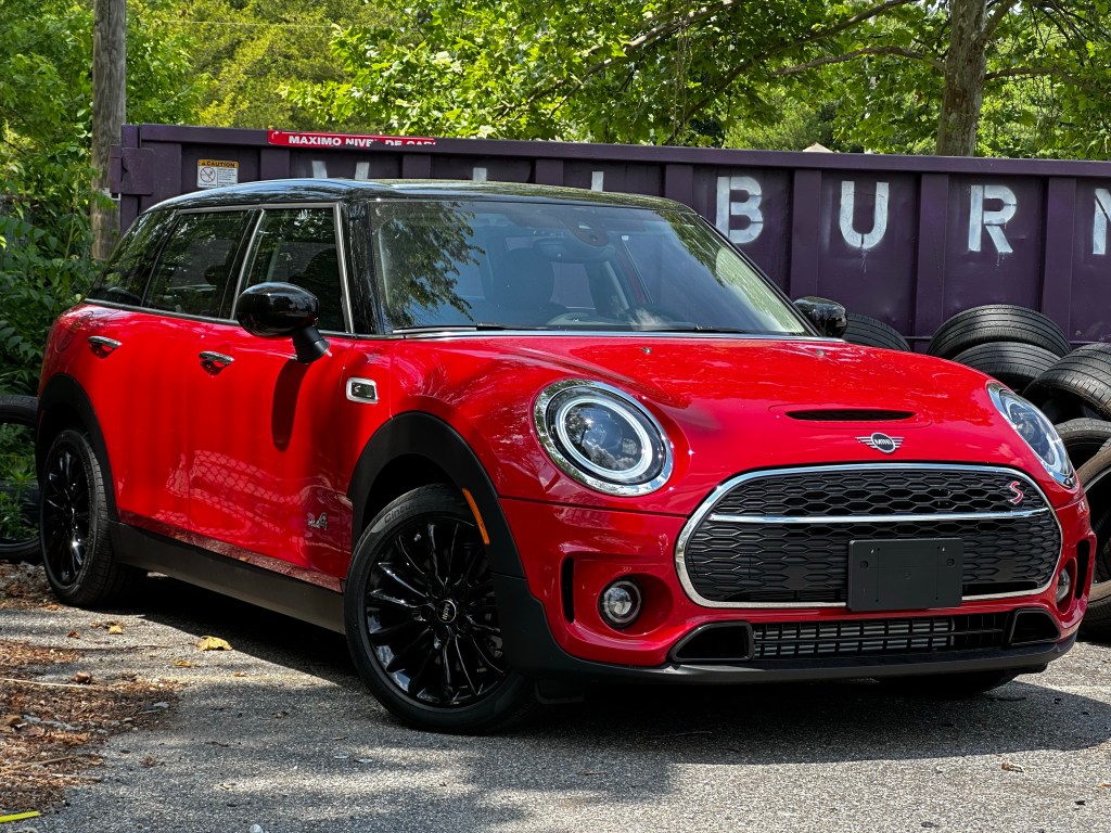 The Mini Clubman Is Mini Fun and Wagon&nbsp;Practical