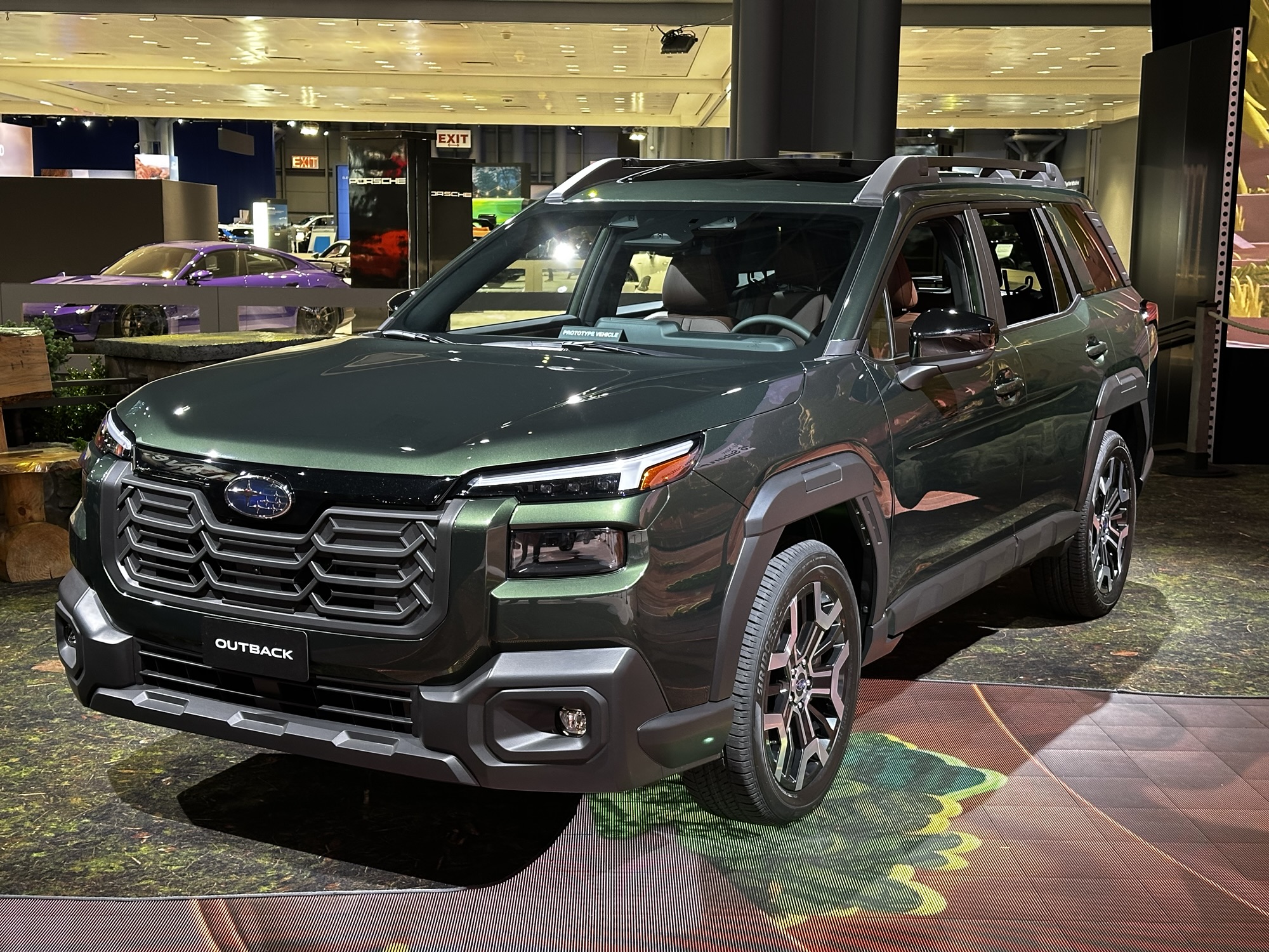 OUTBACK クロスバイク オリーブグリーン OUTBACK クロスバイク オリーブグリーン OUTBACK クロスバイク